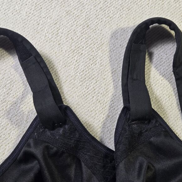 Brooks Fiona Sports Bra 34DD Running Adjustable Straps 350064 Black - Picture 8 of 9